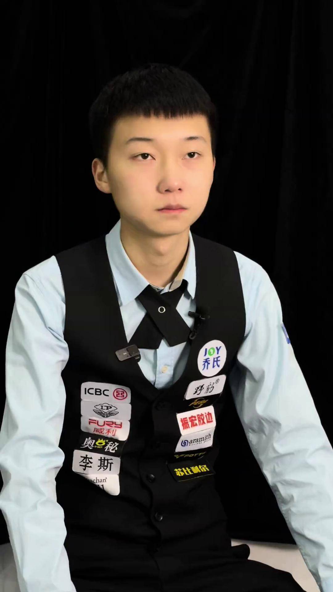 他几乎无缝 他几乎无缝