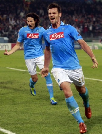 主教练哈维 主教练哈维